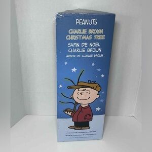 Genuine CHARLIE BROWN CHRISTMAS TREE Peanuts Snoopy 24  Includes Linus Blanket